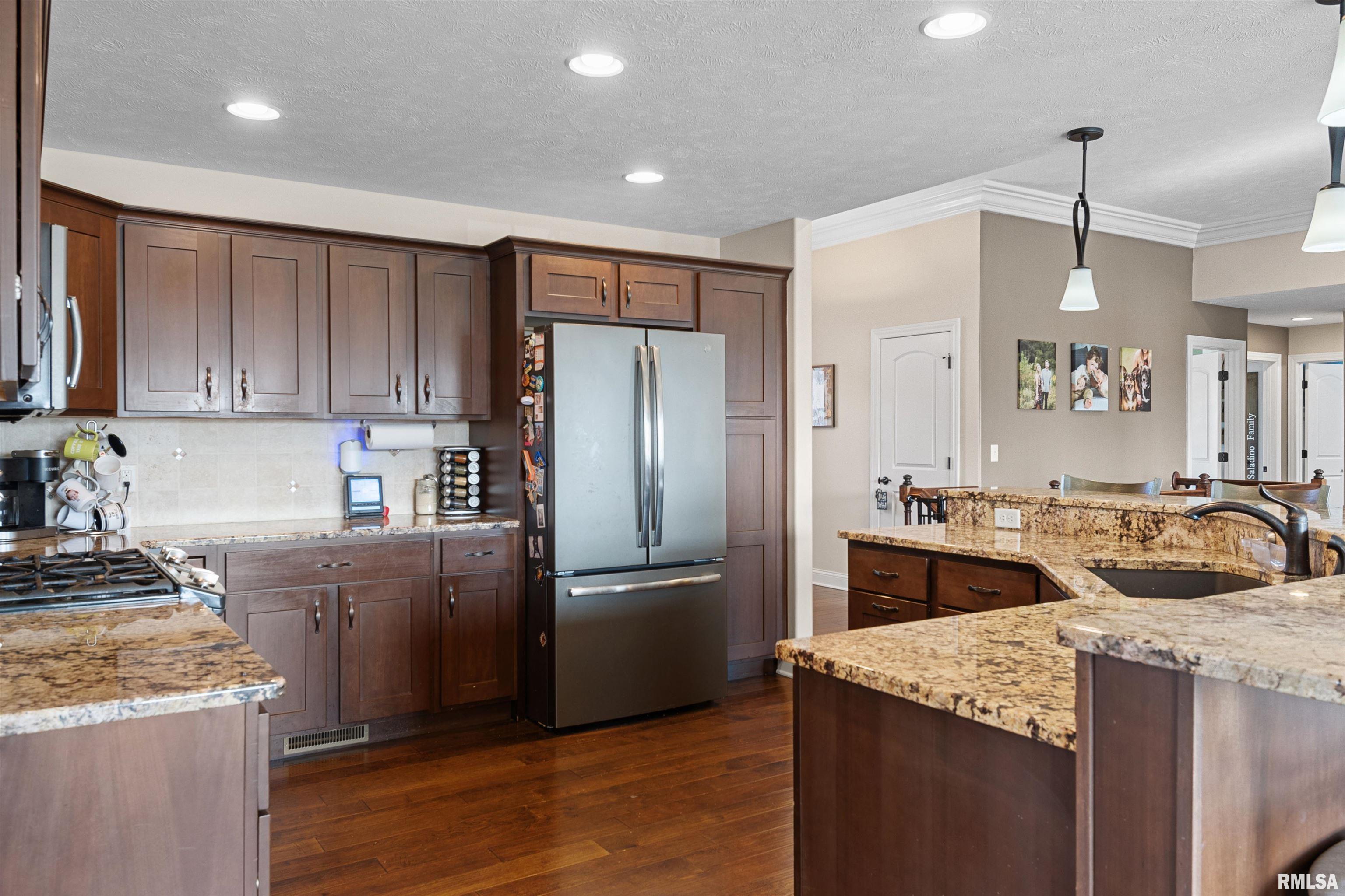 2800 Buckskin Trail Springfield, IL 62711 - Photo 14 of 42 Gallery Image 14