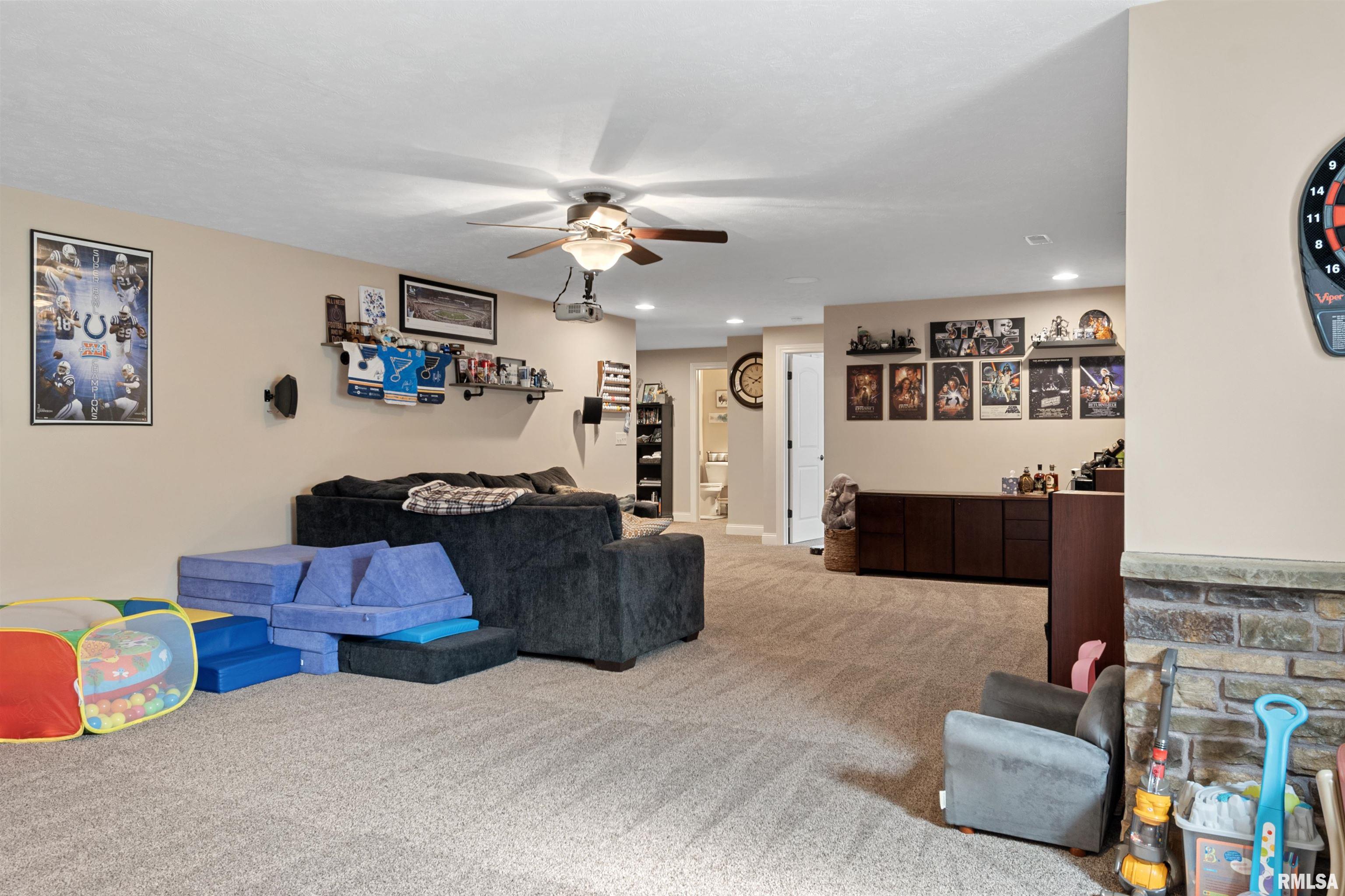 2800 Buckskin Trail Springfield, IL 62711 - Photo 31 of 42 Gallery Image 31