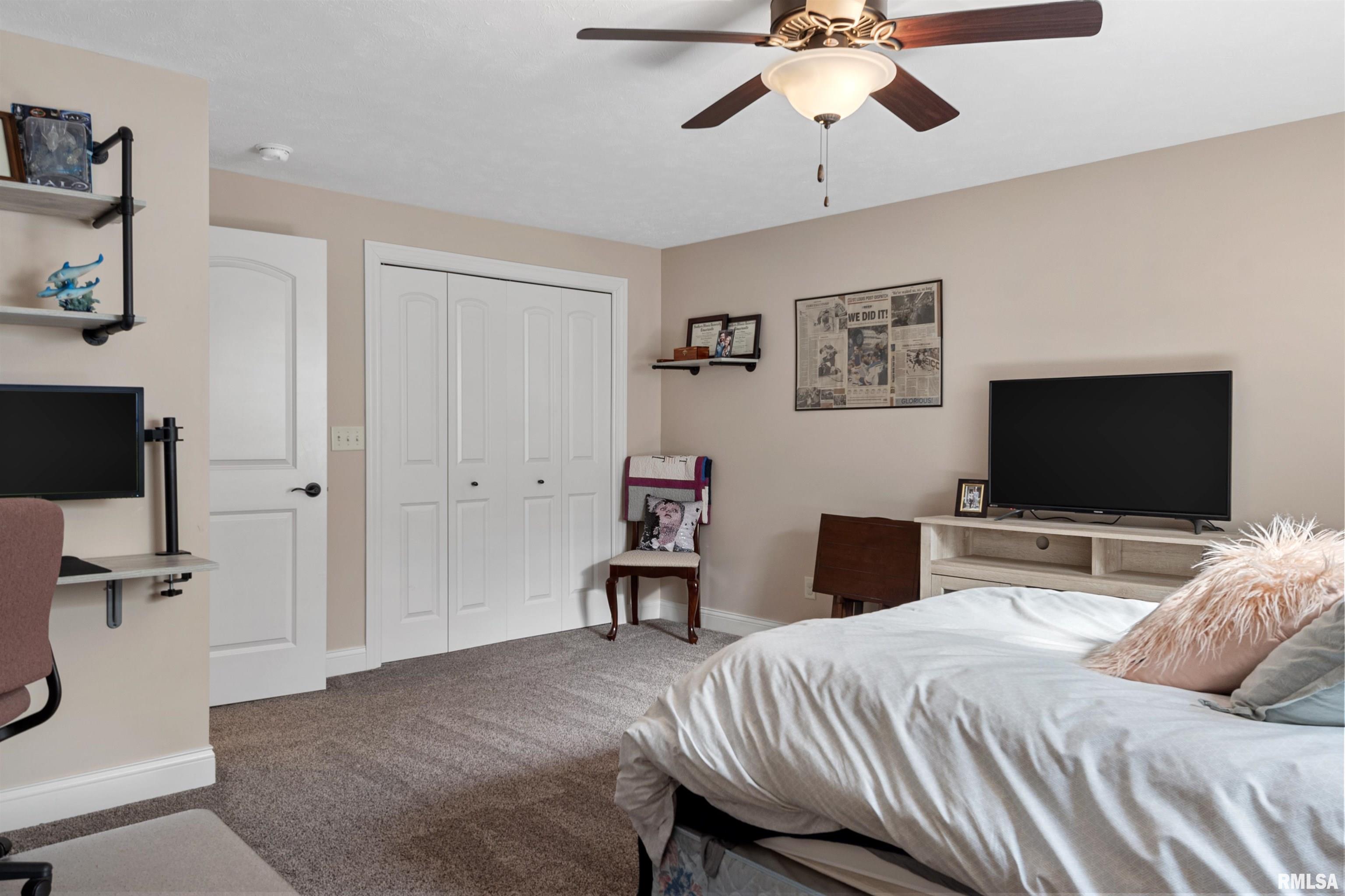 2800 Buckskin Trail Springfield, IL 62711 - Photo 35 of 42 Gallery Image 35