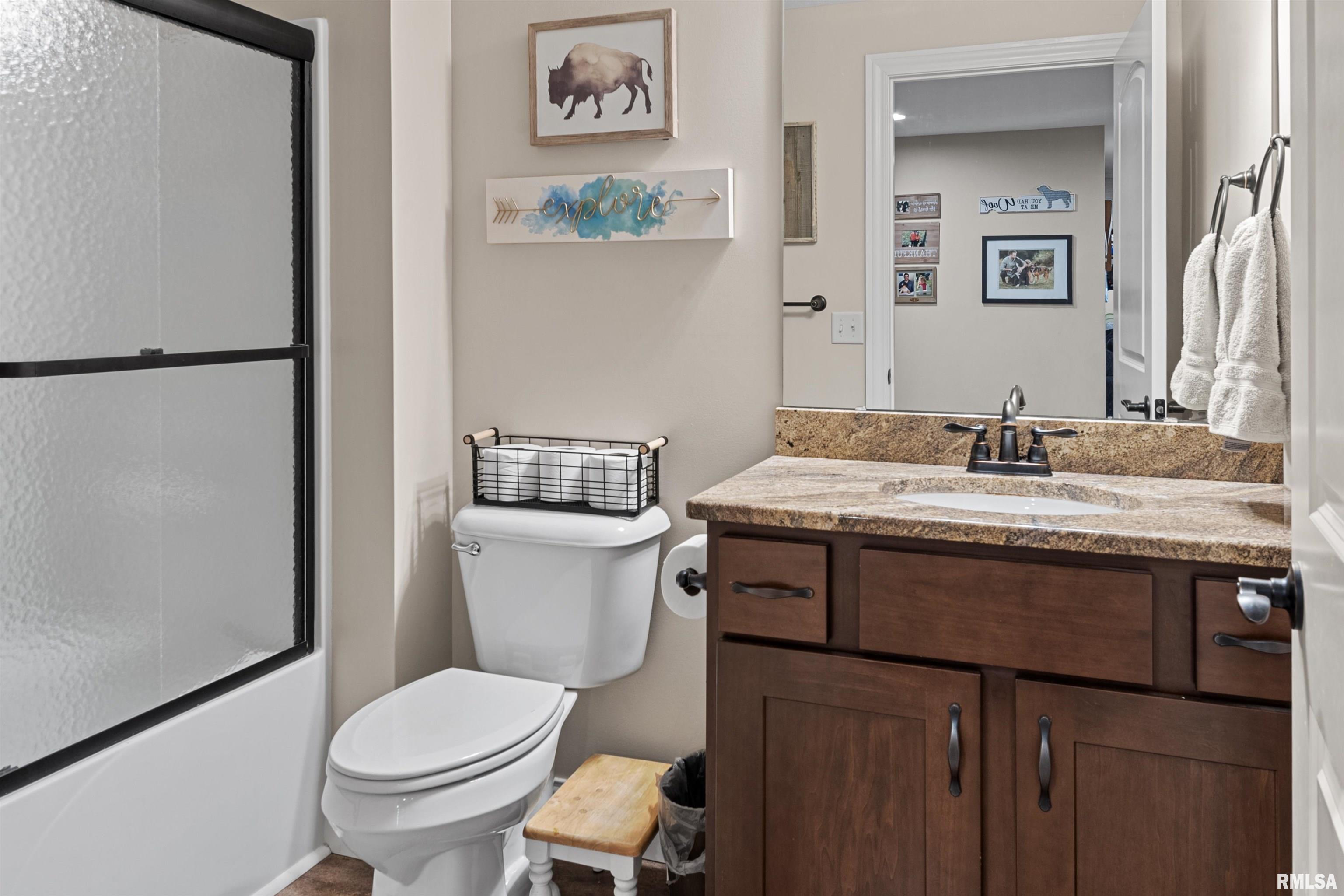 2800 Buckskin Trail Springfield, IL 62711 - Photo 36 of 42 Gallery Image 36