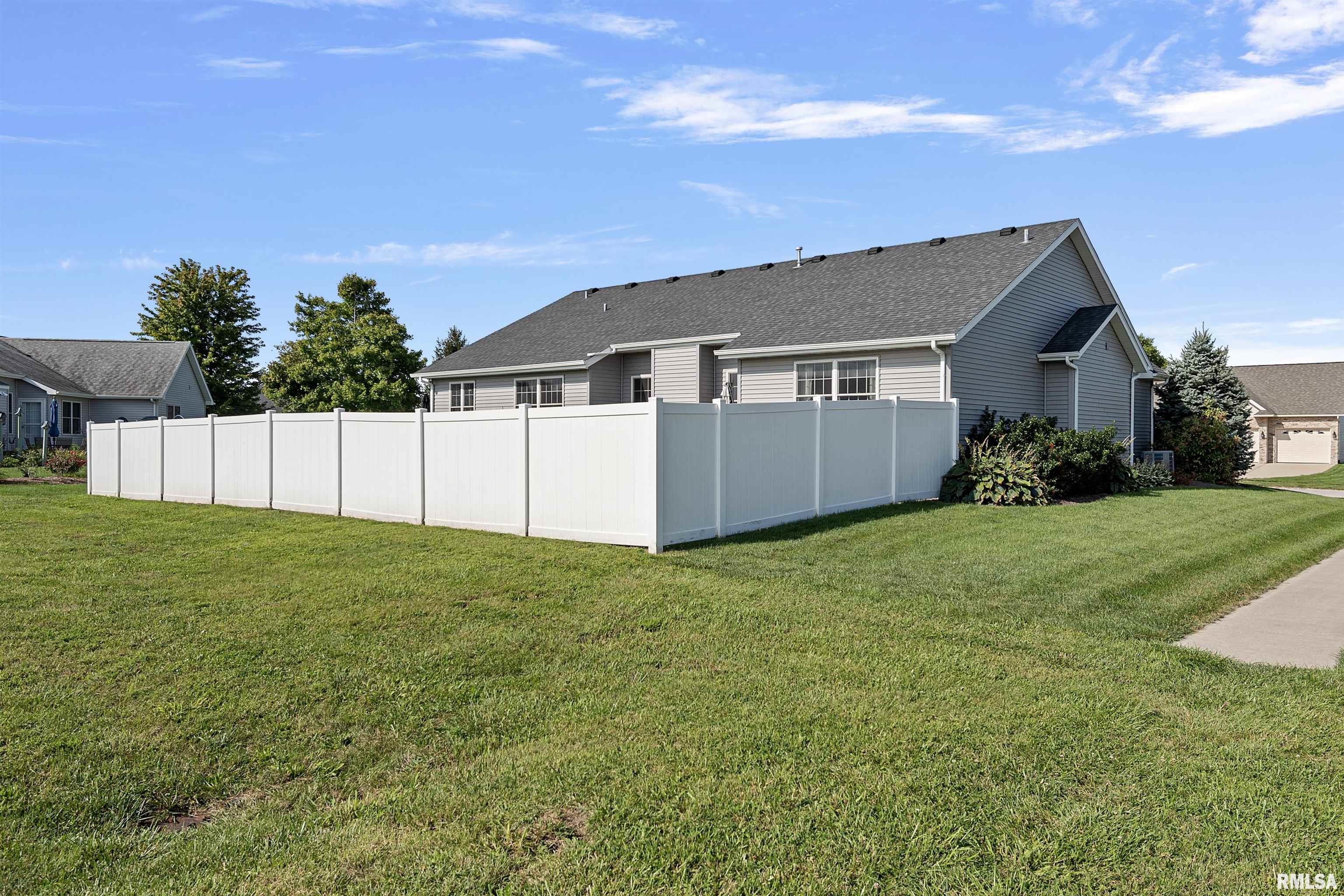 2800 Buckskin Trail Springfield, IL 62711 - Photo 42 of 42 Gallery Image 42