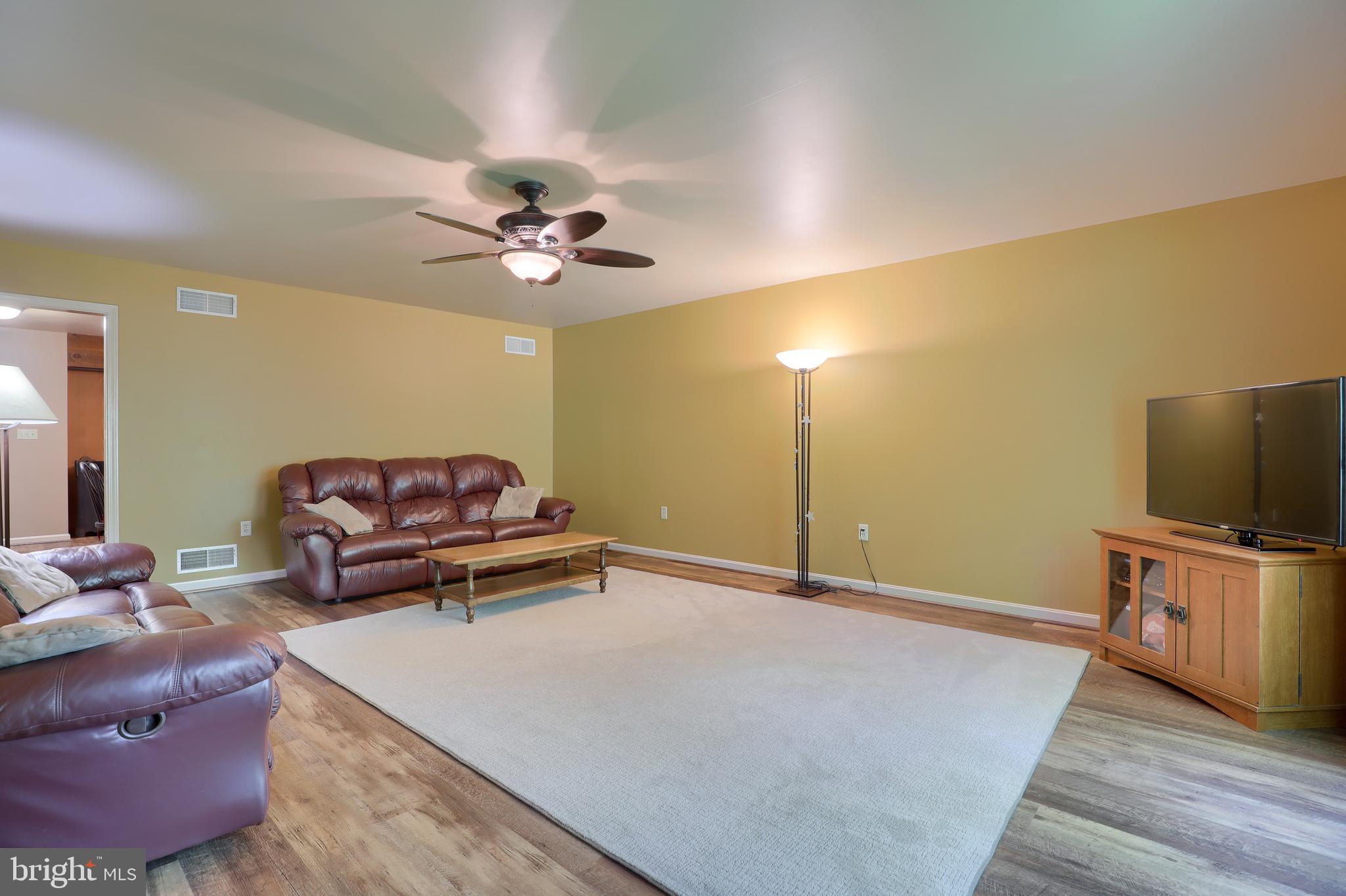 1293 Seglock Road Stevens, PA 17578 - Photo 11 of 48