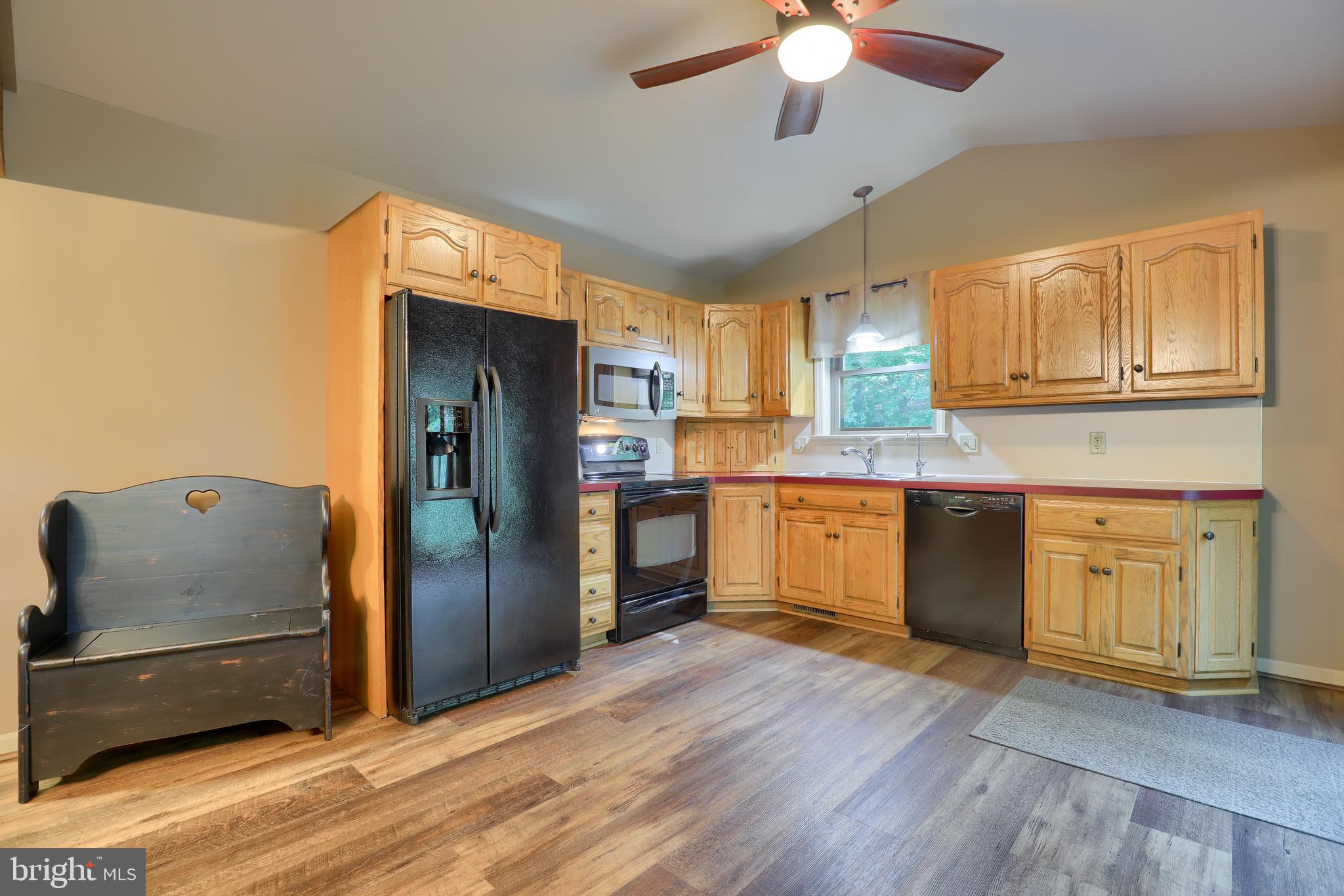 1293 Seglock Road Stevens, PA 17578 - Photo 13 of 48