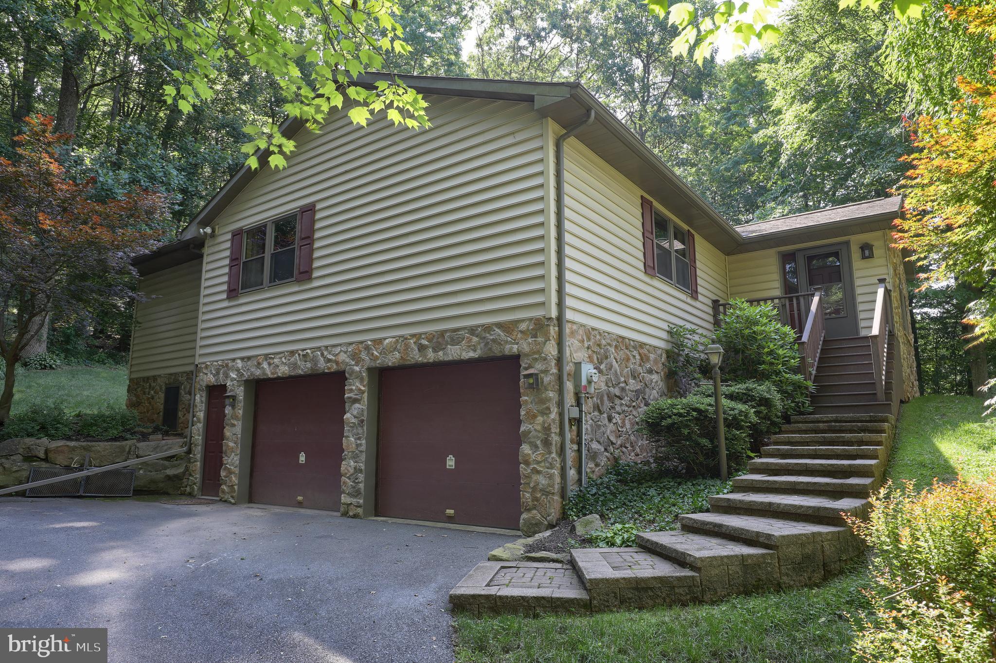 1293 Seglock Road Stevens, PA 17578 - Photo 4 of 48