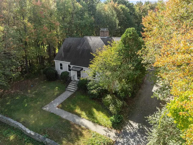 $875,000 | 96 North Road, North Hampton, NH 03862