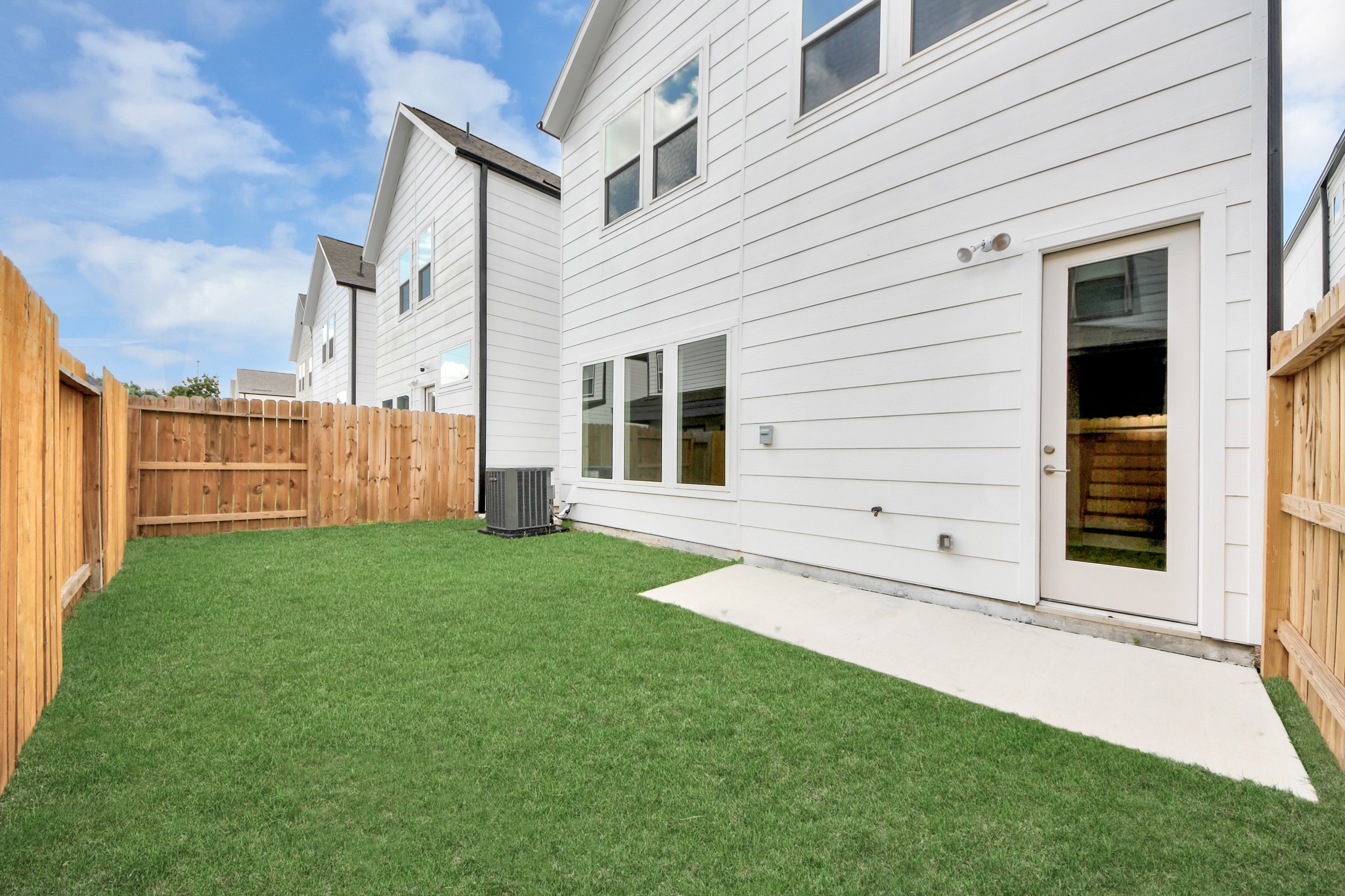 4022 Boho Lane Houston, TX 77045 - Photo 18 of 18 backyard