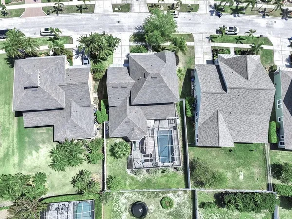 $839,000 | 5248 Brighton Shore Drive, Apollo Beach, FL 33572