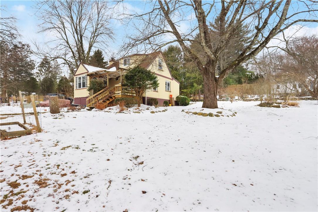 Beautiful Yard under that snow