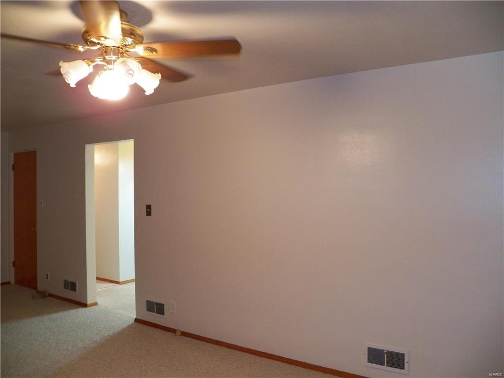 2538 Pontoon Road Granite City, IL 62040 - Photo 6 of 19 Gallery Image 6