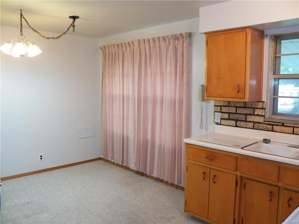 2538 Pontoon Road Granite City, IL 62040 - Photo 8 of 19 Gallery Image 8