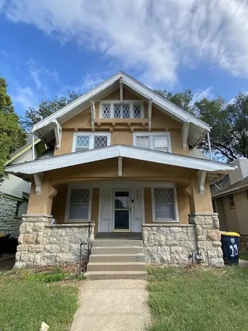 $129,000 | 4221 Chestnut Avenue, Kansas City, MO 64130