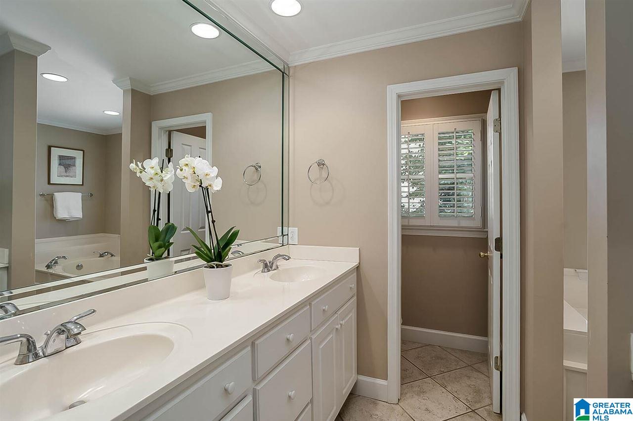 136 Memory Court Birmingham, AL 35213 - Photo 24 of 39