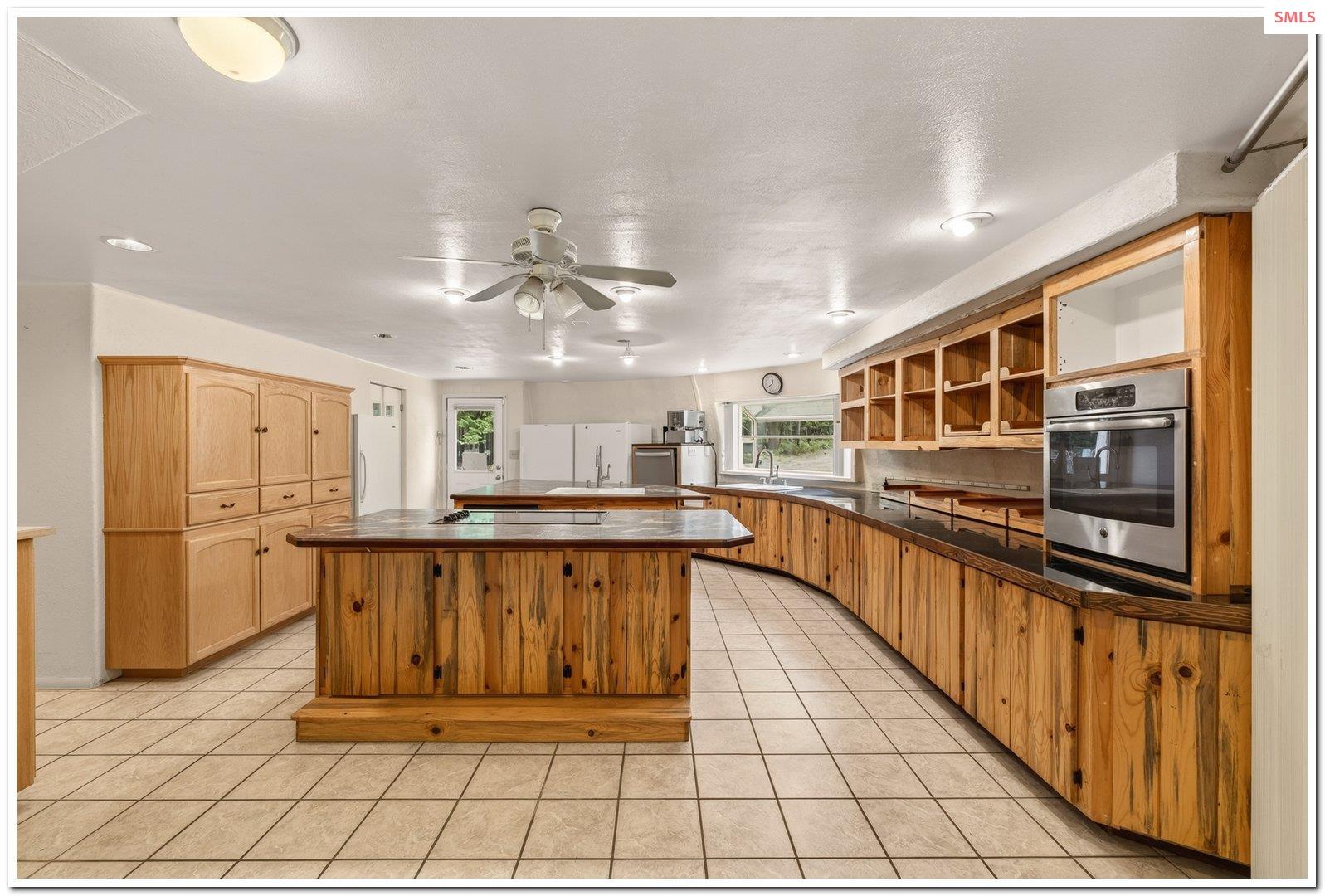 159 Tower Road Naples, ID 83847 - Photo 8 of 47 Gallery Image 8