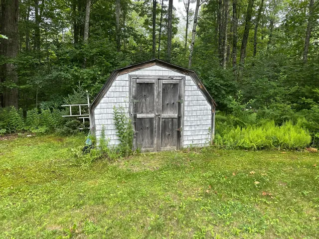 $399,000 | 10 Black Brook Drive, Lincolnville, ME 04849