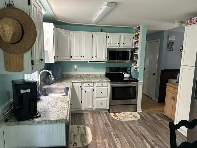 $399,000 | 10 Black Brook Drive, Lincolnville, ME 04849