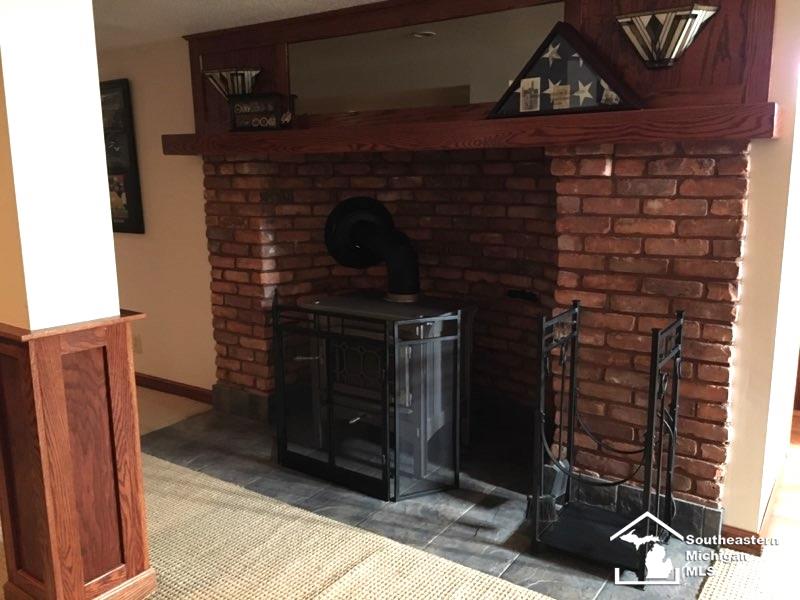 1492 Doty Road Monroe, MI 48162 - Photo 21 of 25