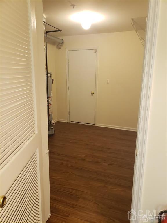 155 Prestwick Way Edison, NJ 08820 - Photo 8 of 19 Gallery Image 8