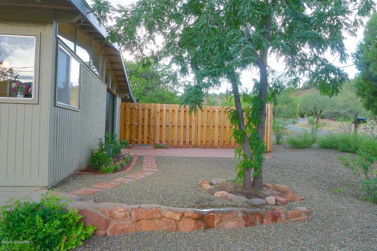 35 Prochnow Road Sedona, AZ 86336 - Photo 29 of 31 Front of home