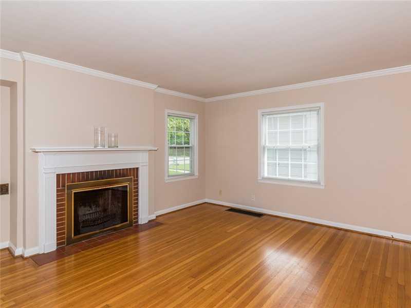 6008 Ralston Avenue Indianapolis, IN 46220 - Photo 3 of 24
