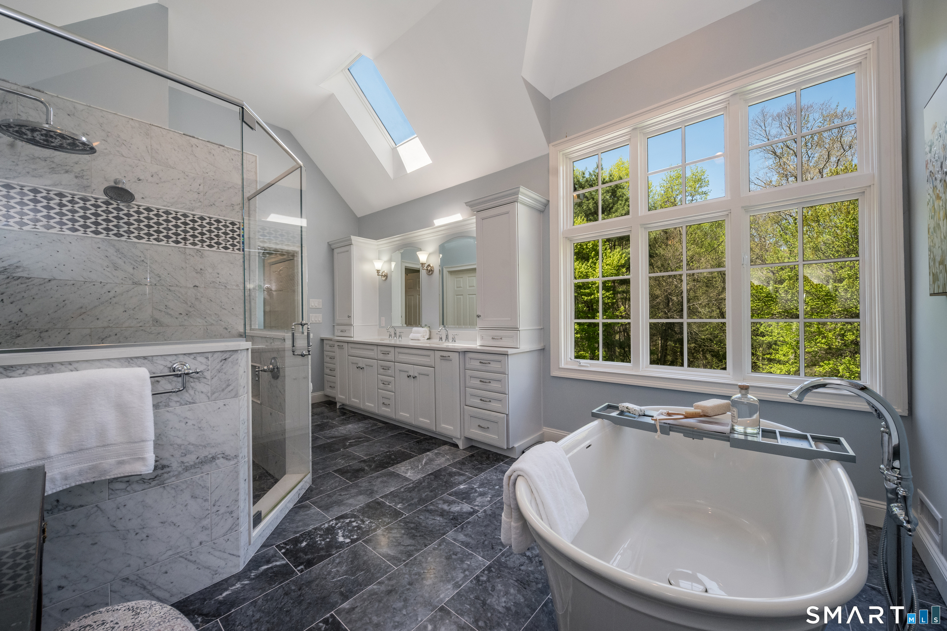 6 Timothy Way Avon, CT 06001 - Photo 20 of 38