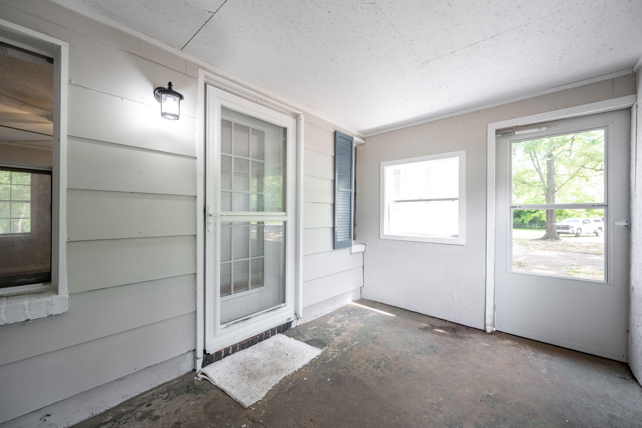 594 Prater Road Rossville, GA 30741 - Photo 13 of 36 FRONT PORCH