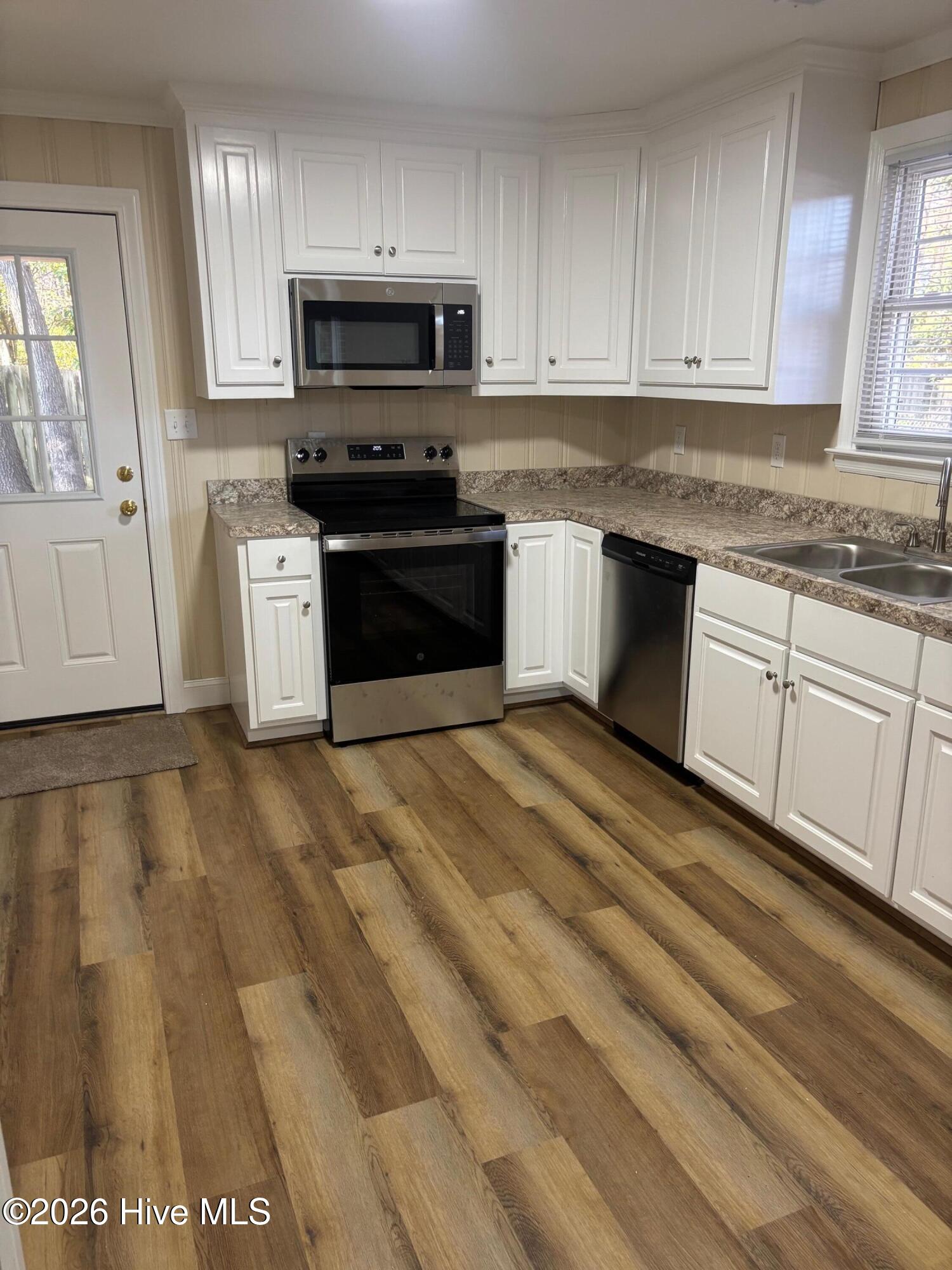 1606 Adams Street North Wilson, NC 27893 - Photo 10 of 25 9_Kitchen