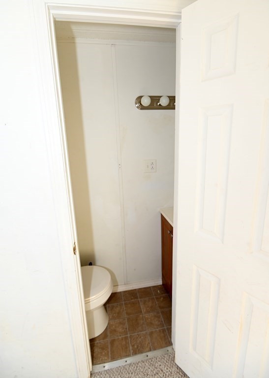 37 Longboat Road Wareham, MA 02576 - Photo 11 of 18 Gallery Image 11