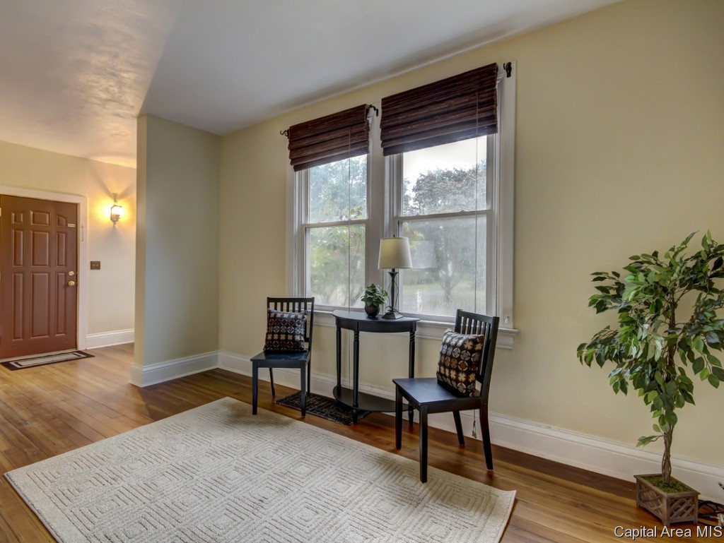 1124 South Walnut Street Springfield, IL 62704 - Photo 6 of 21
