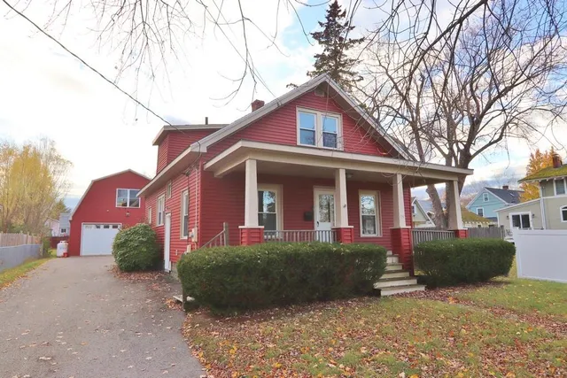 $309,900 | 550 Ohio Street, Bangor, ME 04401