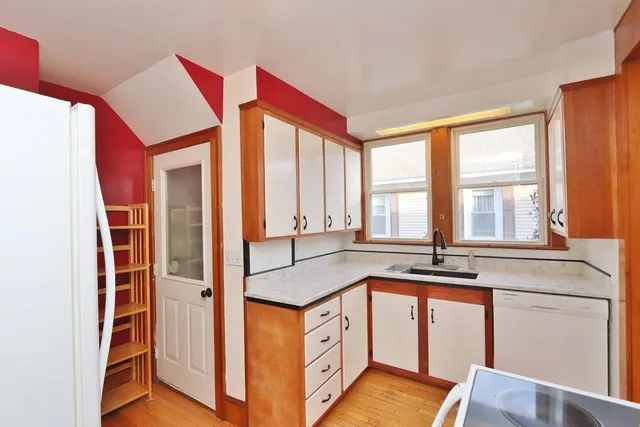 $309,900 | 550 Ohio Street, Bangor, ME 04401