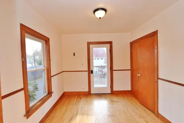 $309,900 | 550 Ohio Street, Bangor, ME 04401