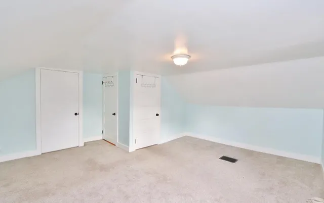 $309,900 | 550 Ohio Street, Bangor, ME 04401