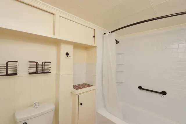 $309,900 | 550 Ohio Street, Bangor, ME 04401