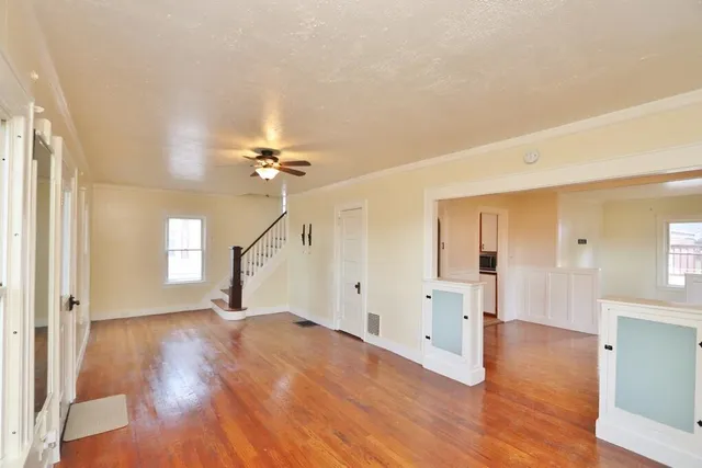 $309,900 | 550 Ohio Street, Bangor, ME 04401