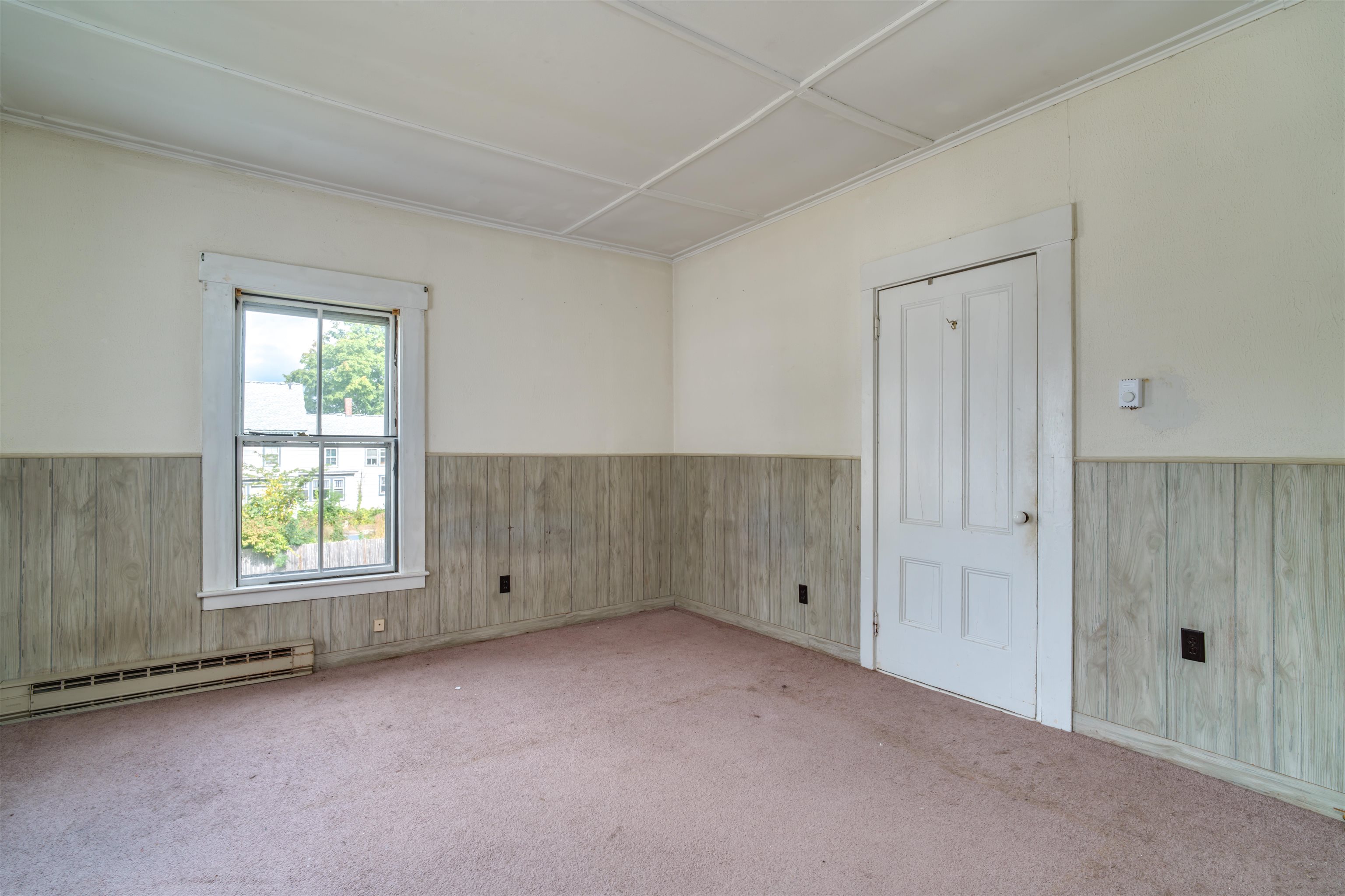 28 Knight Street Rochester, NH 03867 - Photo 15 of 37