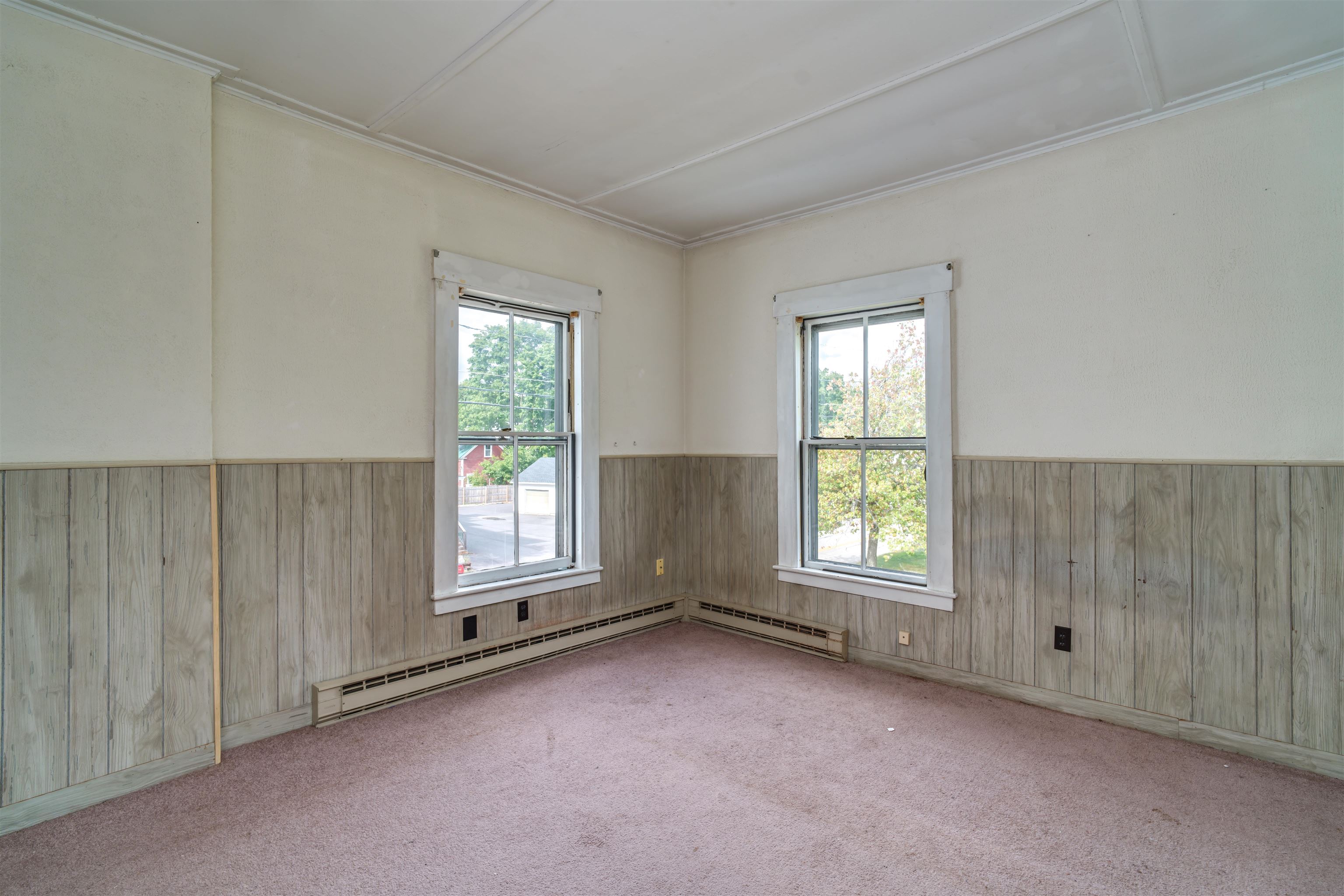 28 Knight Street Rochester, NH 03867 - Photo 18 of 37