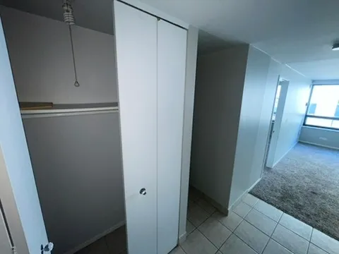 $2,000 | 233 East Erie Street, Unit 1902, Chicago, IL 60611