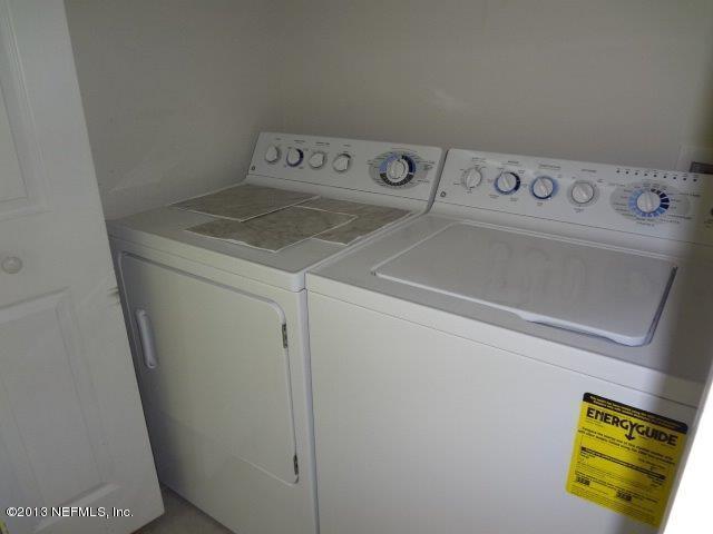 3583 Pebble Path Lane Jacksonville, FL 32224 - Photo 14 of 14 Laundry