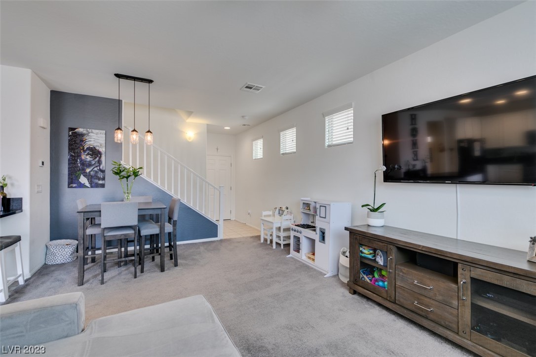 494 Bead Test Road Las Vegas, NV 89178 - Photo 6 of 29 Gallery Image 6