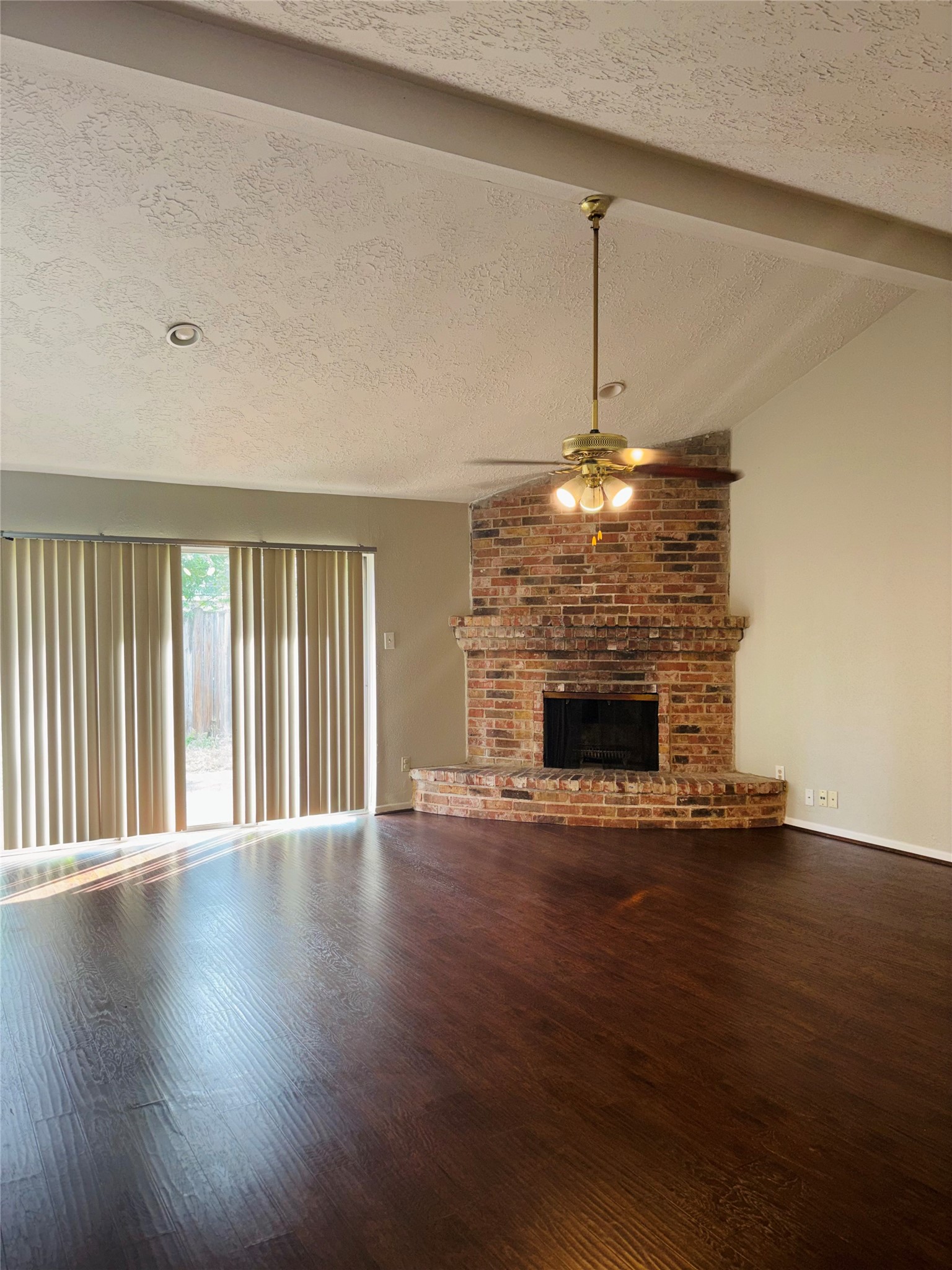 25302 Thistlewaite Lane Spring, TX 77373 - Photo 5 of 12