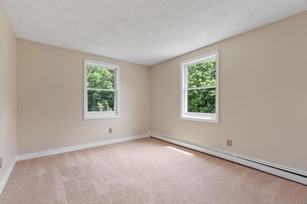 2 Rourke Lane Lynnfield, MA 01940 - Photo 28 of 40