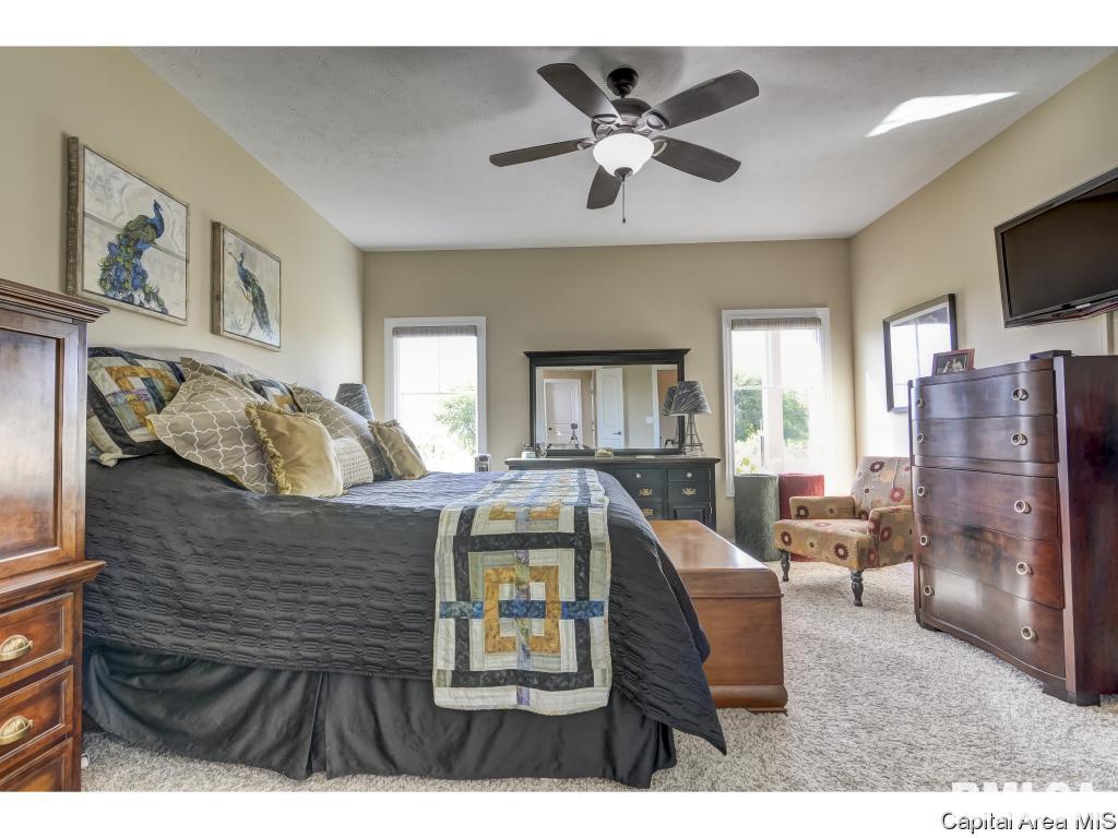 5600 Legacy Lane Springfield, IL 62711 - Photo 17 of 36 Gallery Image 17