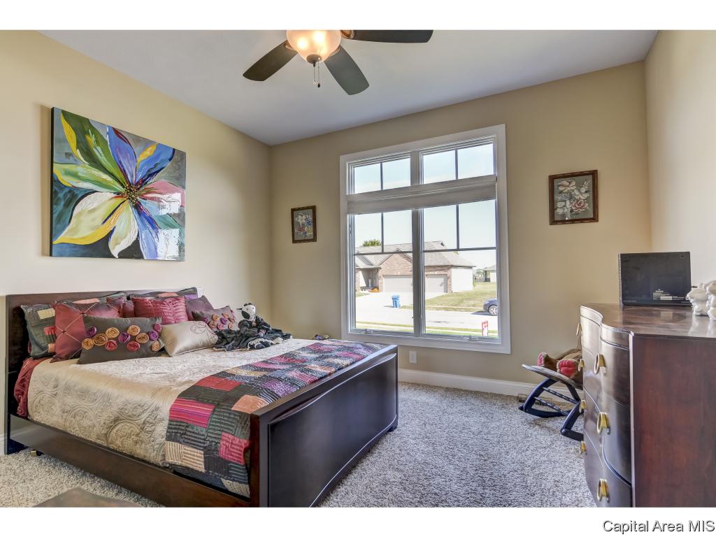 5600 Legacy Lane Springfield, IL 62711 - Photo 23 of 36 Gallery Image 23