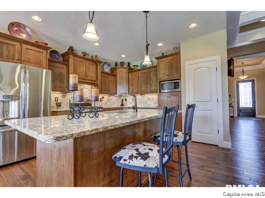 5600 Legacy Lane Springfield, IL 62711 - Photo 10 of 36 Gallery Image 10