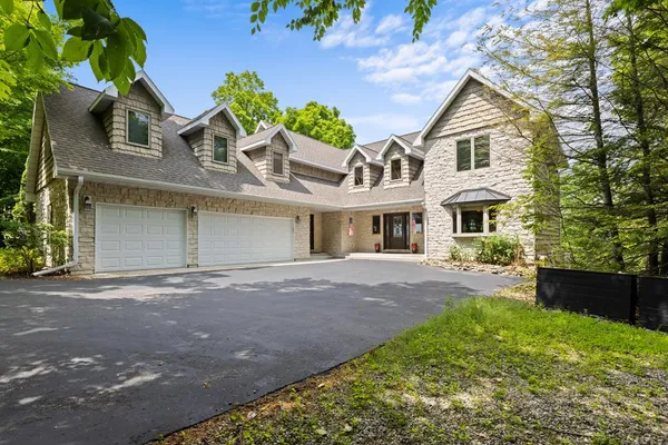 $1,400,000 | 6573 Monument Bluff Pass, Egg Harbor, WI 54209