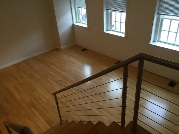 $4,950 | 72 Hamilton Street, Unit 4, Cambridge, MA 02139