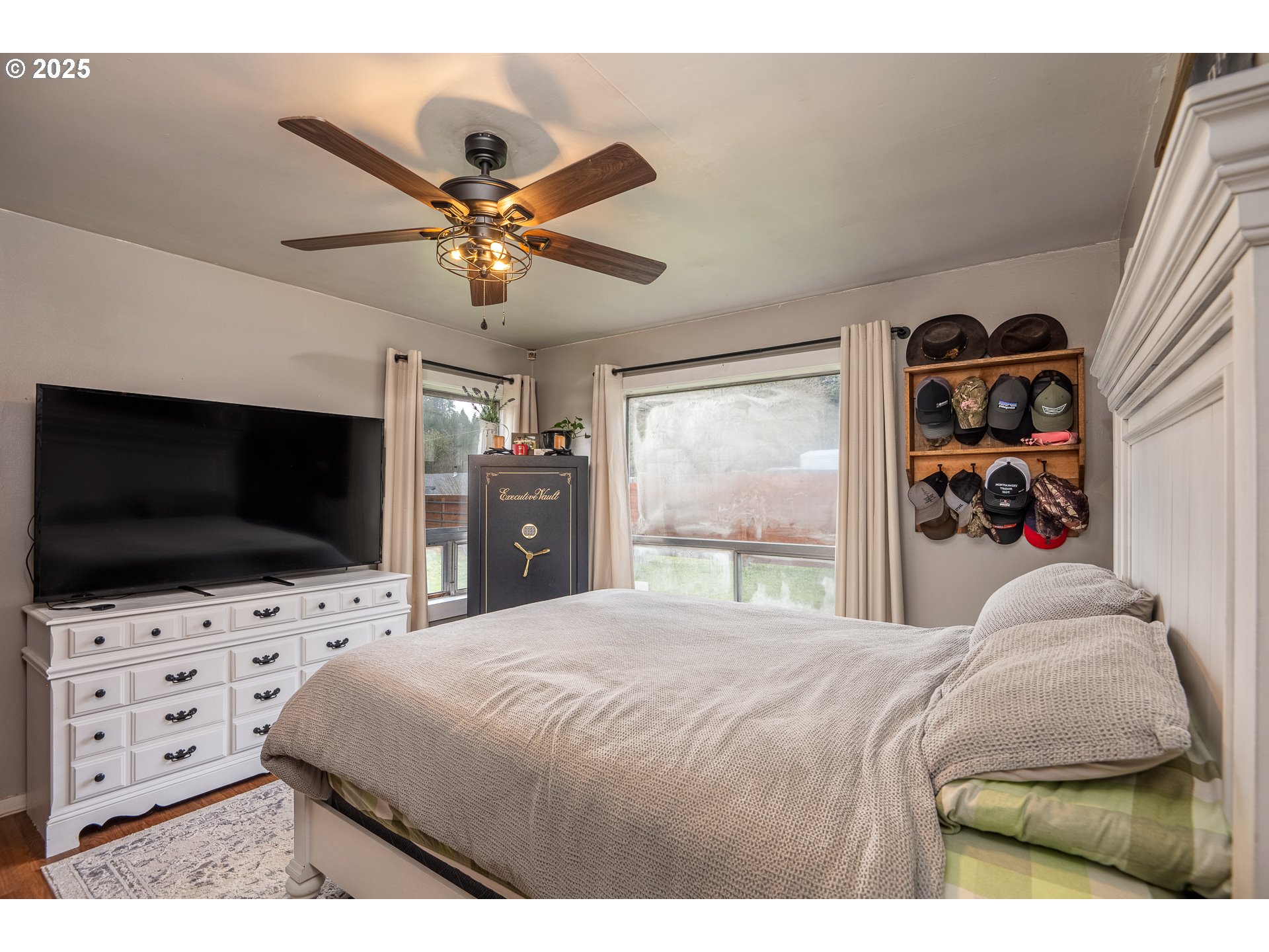 88183 Chestnut Street Mapleton, OR 97453 - Photo 13 of 23 Gallery Image 13