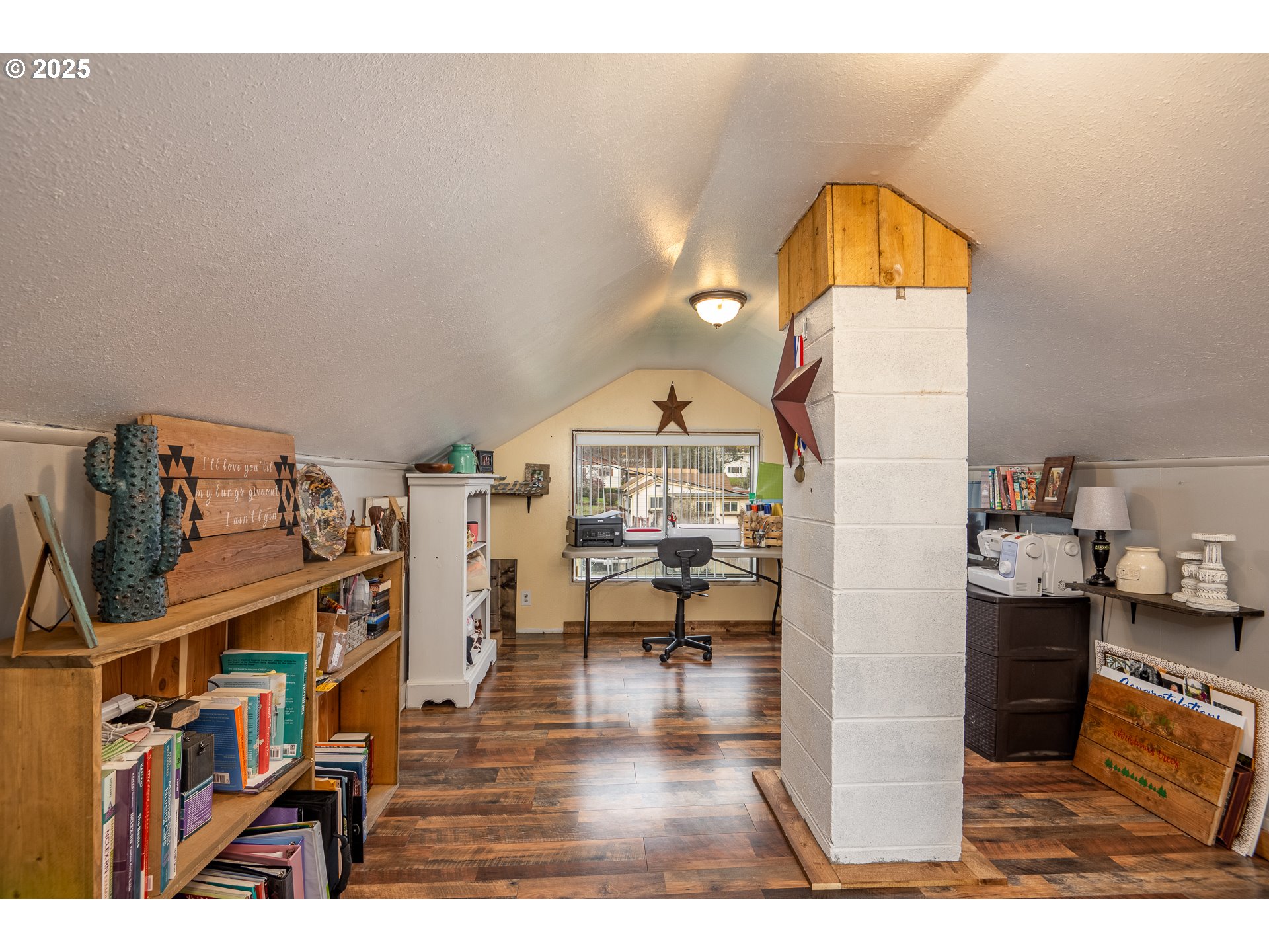 88183 Chestnut Street Mapleton, OR 97453 - Photo 16 of 23 Gallery Image 16