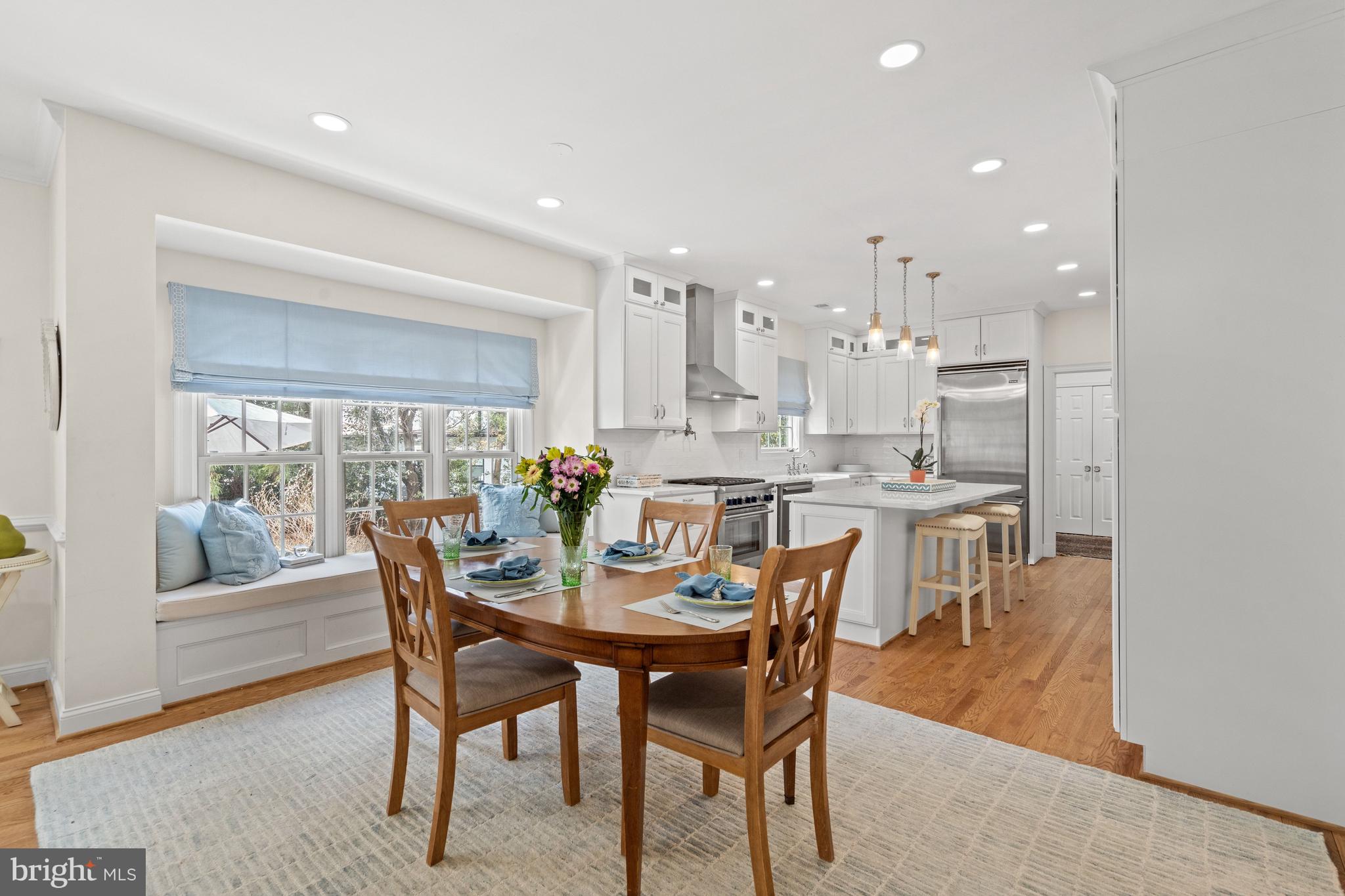 7722 Brookville Road Chevy Chase, MD 20815 - Photo 8 of 33 Breakfast Area