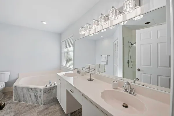$428,500 | 7617 Island Breeze Terrace, Boynton Beach, FL 33437